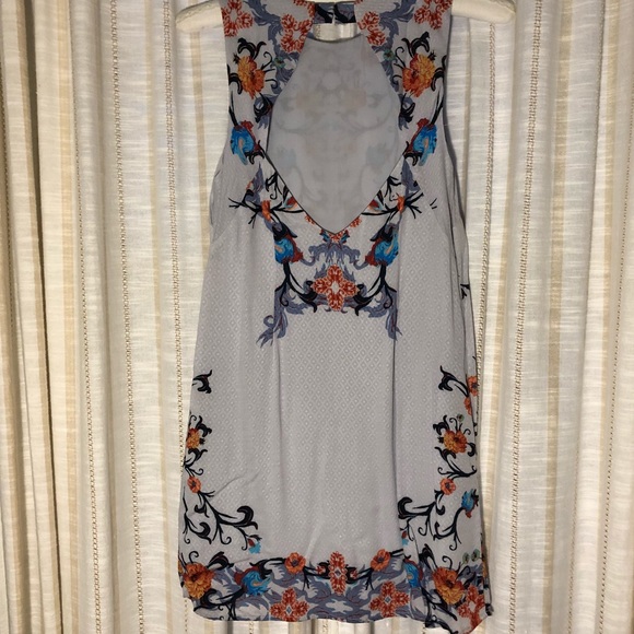 Ecoté Light Blue Floral Dress - Picture 3 of 4